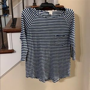 H&M blue and white striped shirt